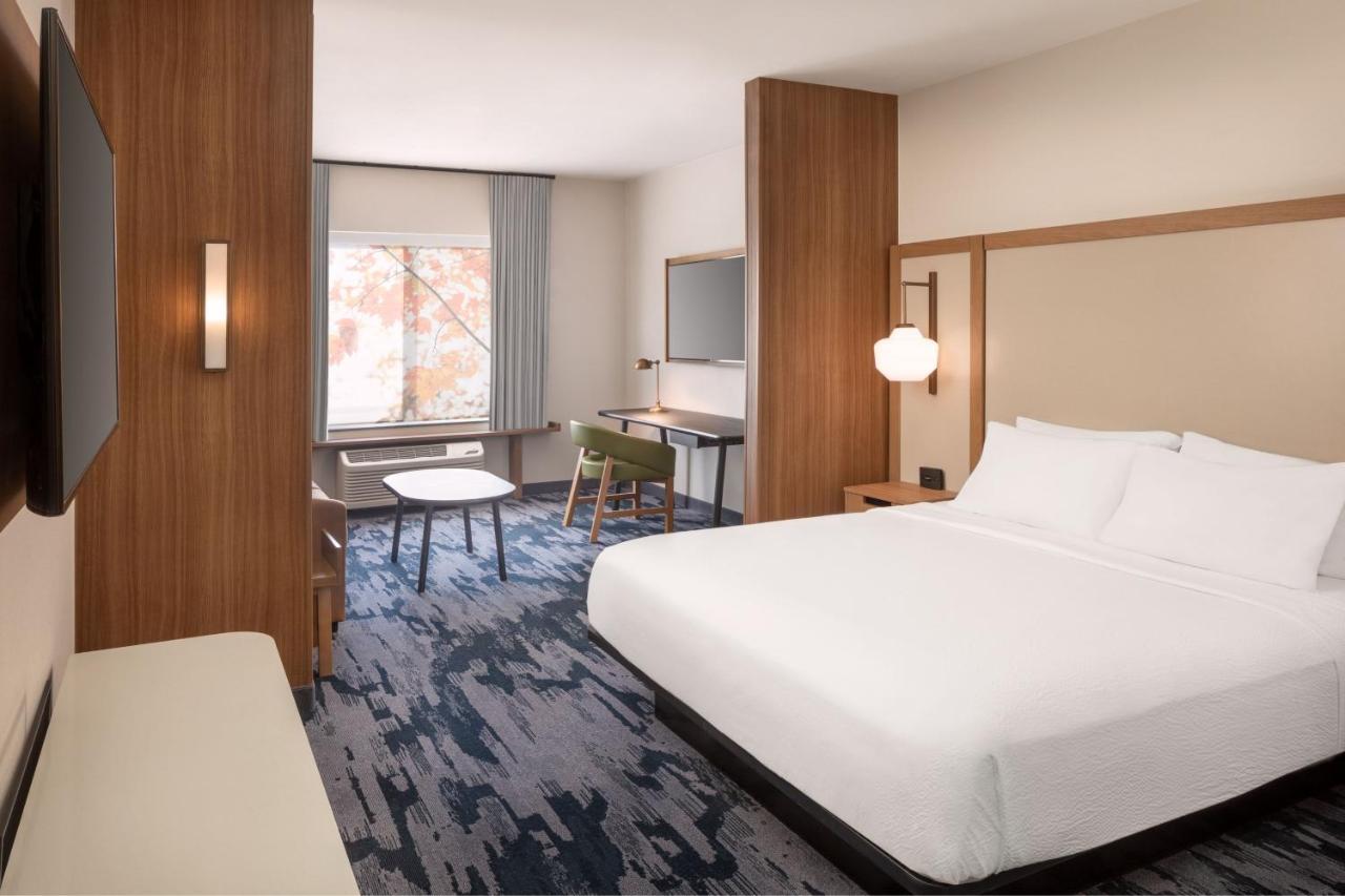 Fairfield Inn & Suites By Marriott Fresno North/Shaw Avenue Exterior photo